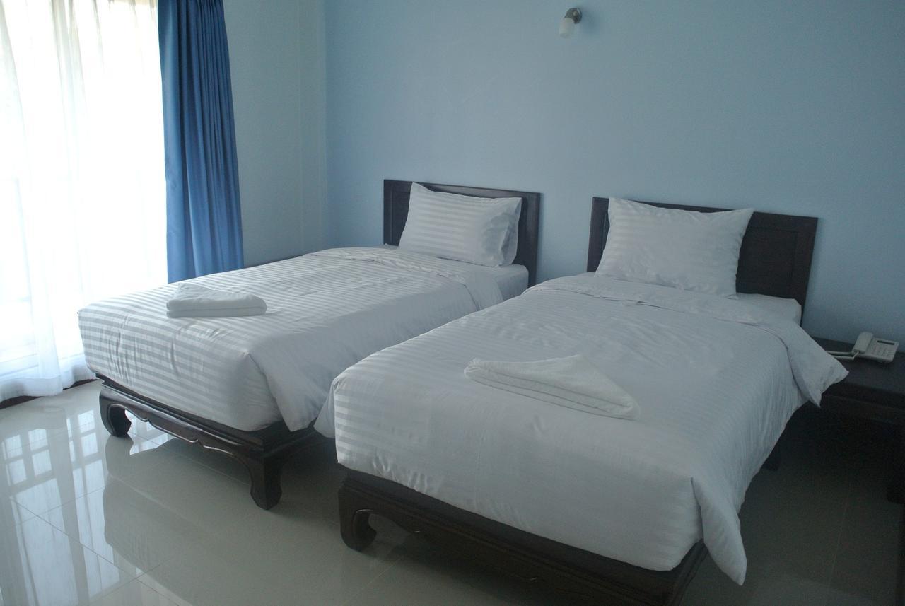 Hotel Baan Duangkamol à Phitsanulok Extérieur photo