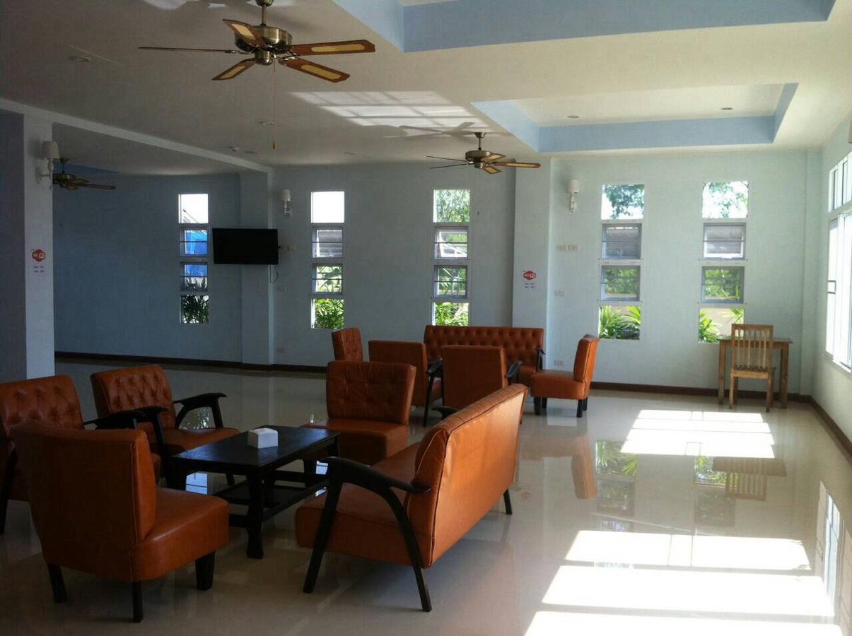 Hotel Baan Duangkamol à Phitsanulok Extérieur photo