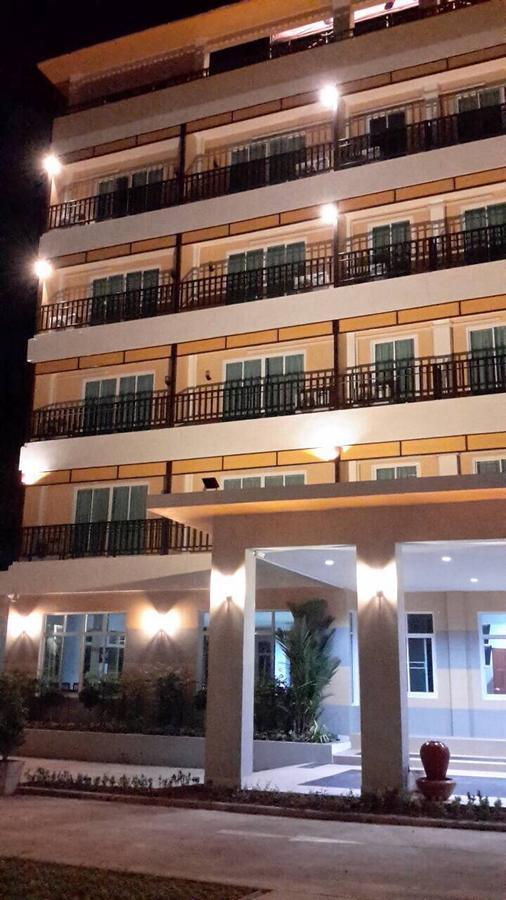Hotel Baan Duangkamol à Phitsanulok Extérieur photo